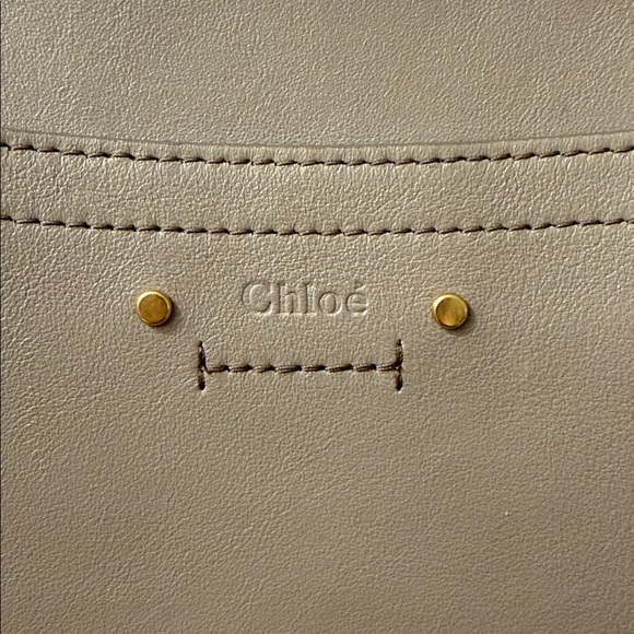 Chloe Roy Tan Satchel Shoulder Bag with Crossbody - Picture 2 of 9